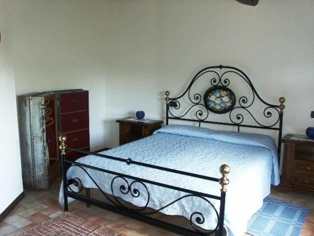La Morosa Guest House Castel Rigone Екстериор снимка