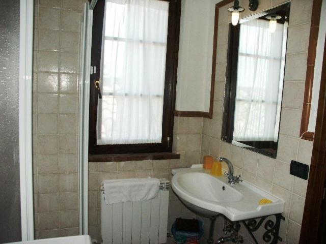 La Morosa Guest House Castel Rigone Екстериор снимка