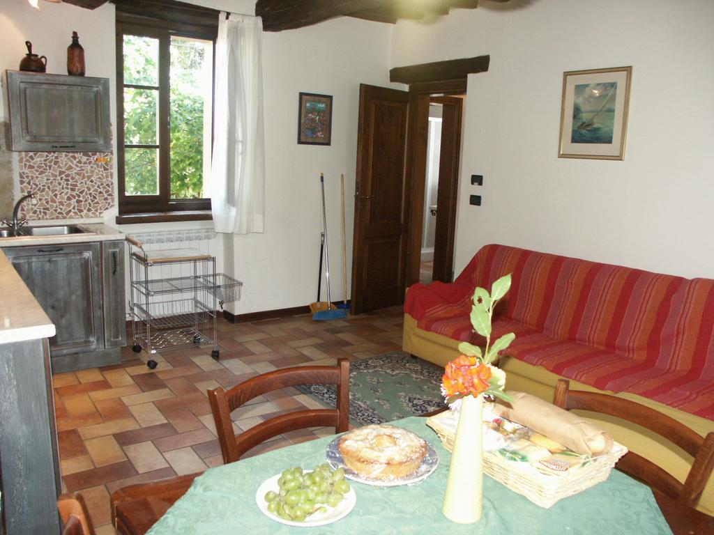 La Morosa Guest House Castel Rigone Екстериор снимка