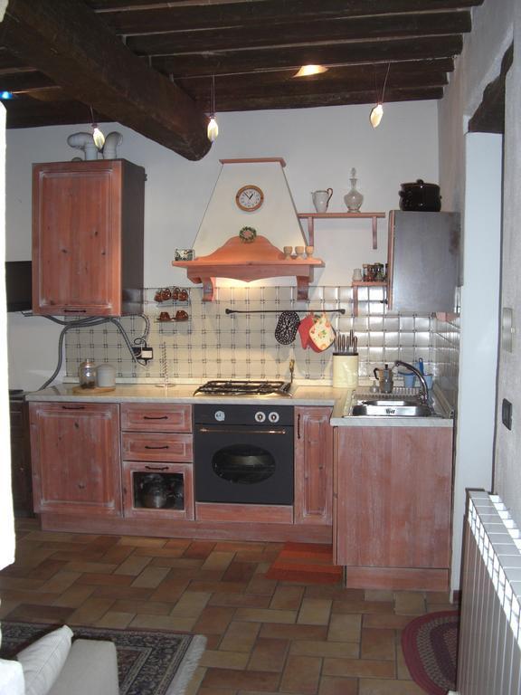La Morosa Guest House Castel Rigone Екстериор снимка